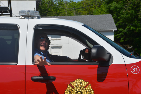 MEMORIAL PARADE-05-#150CD2F